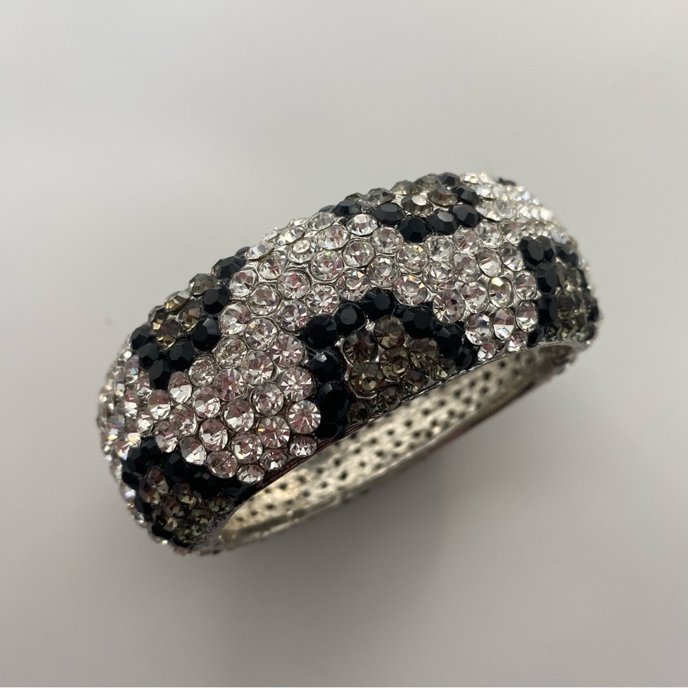Elegant Crystal Studded Bracelet 6.5” Silver Black Gray Clear Rhinestones Opens
